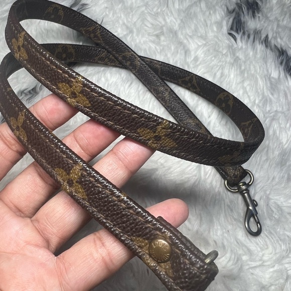 Vintage Louis Vuitton Monogram Strap - Picture 4 of 4